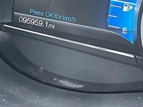 Used 2018 Ford Explorer Limited w/ Equipment Group 301A AWD/4WD image 14