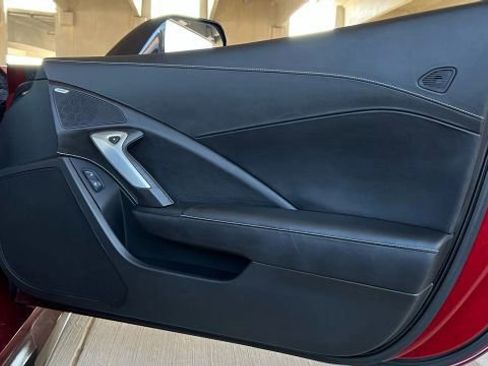 Used 2015 Chevrolet Corvette Z06 w/ 3LZ Preferred Equipment Group image 18