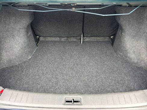 Used 2019 Nissan Sentra SV FWD image 11