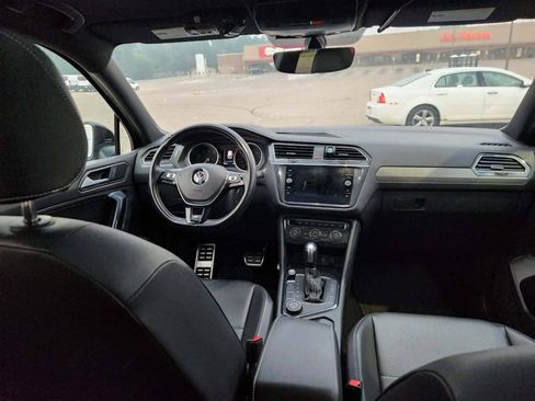Used 2021 Volkswagen Tiguan SE R-Line w/ 2-Row Tiguan MDO Package AWD/4WD image 22
