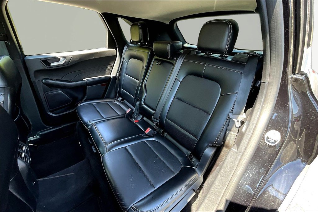 Used 2024 Ford Escape Platinum AWD/4WD image 22