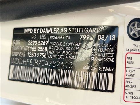 Used 2014 Mercedes-Benz E 350 4MATIC Sedan image 25