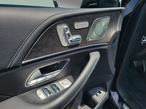 Certified 2023 Mercedes-Benz GLS 450 4MATIC image 18