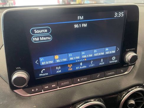 Certified 2024 Nissan Sentra SV FWD image 15