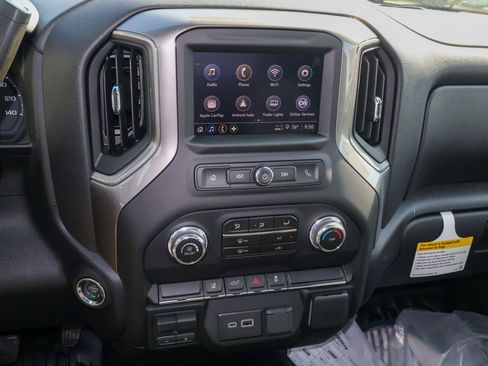 New 2026 GMC Sierra 2500 Pro w/ Convenience Package AWD/4WD image 11