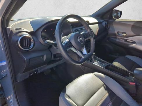Used 2024 Nissan Kicks SR w/ SR Premium Package image 14