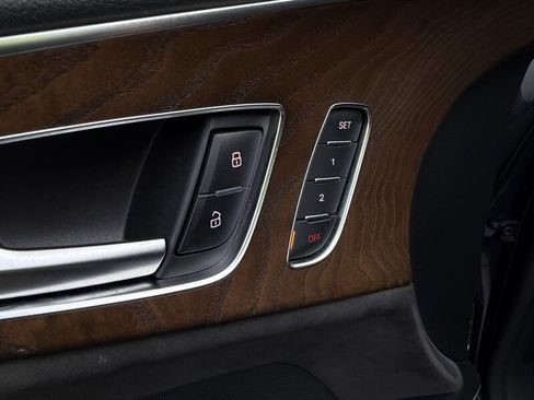 Used 2016 Audi S7 w/ Driver Assistance Package image 31