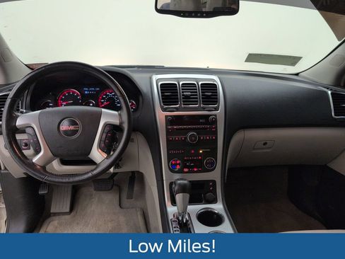 Used 2009 GMC Acadia SLT w/ Visibility Package AWD/4WD image 7