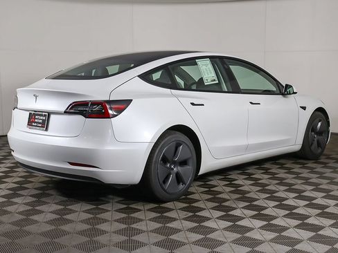 Used 2023 Tesla Model 3 Standard Range RWD image 11