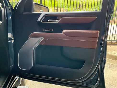 Used 2023 GMC Sierra 1500 Denali Ultimate image 22