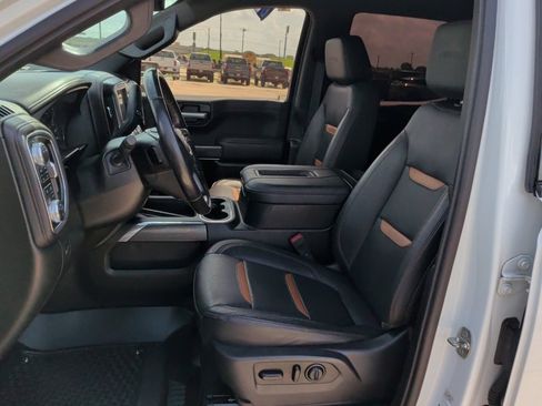 Used 2021 GMC Sierra 1500 AT4 w/ AT4 Premium Package AWD/4WD image 13