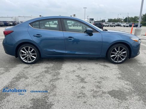 Used 2018 MAZDA MAZDA3 Touring FWD image 6