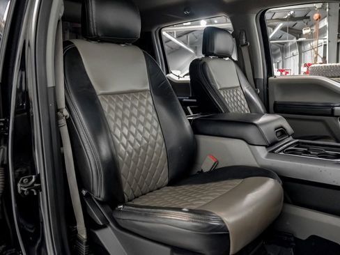 Used 2019 Ford F250 XLT w/ XLT Premium Package image 33