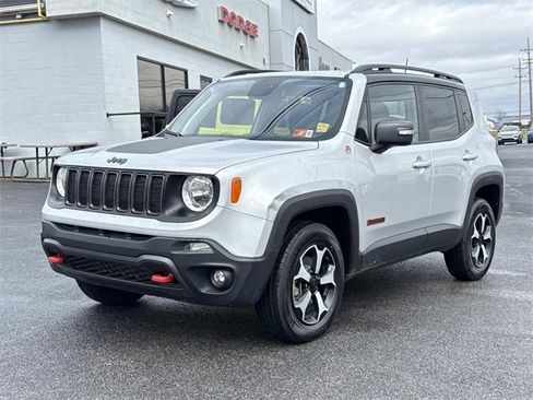 Used 2020 Jeep Renegade Trailhawk w/ UConnect 8.4 Nav Group image 27