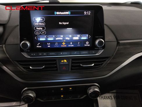 Used 2025 Nissan Altima 2.5 SV image 19