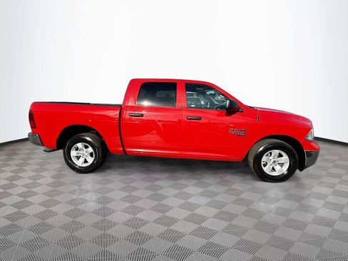 Used 2022 RAM 1500 Classic SLT RWD image 9