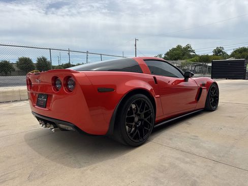 Used 2011 Chevrolet Corvette Z06 RWD image 12