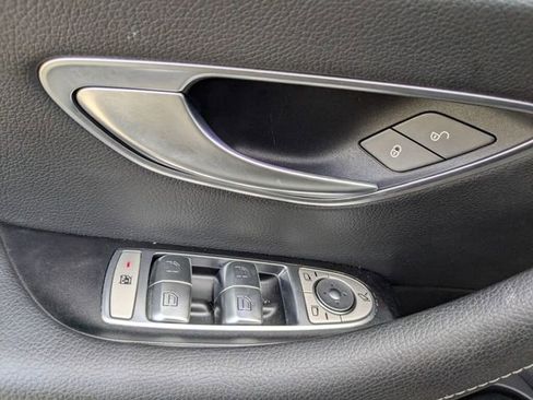Used 2023 Mercedes-Benz E 450 4MATIC Sedan image 31