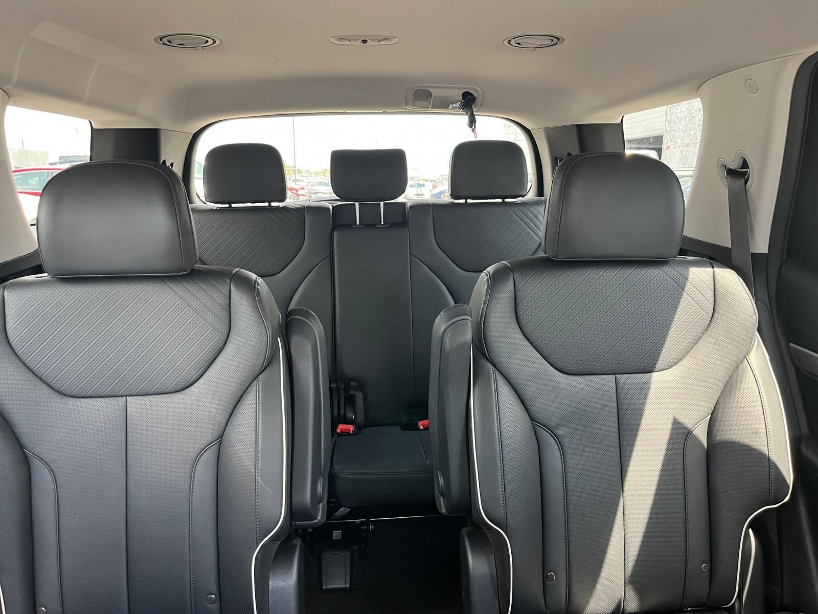 Used 2025 Hyundai Palisade SEL AWD/4WD image 40