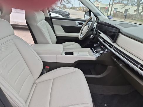 Certified 2025 Hyundai Santa Fe Calligraphy image 15