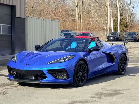 Used 2024 Chevrolet Corvette Stingray Premium Conv w/ Z51 Performance Package image 10