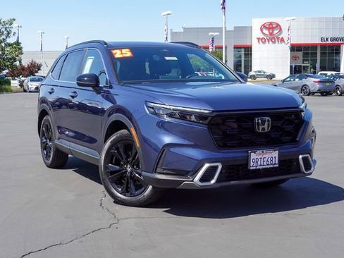 Used 2025 Honda CR-V Sport Touring image 2