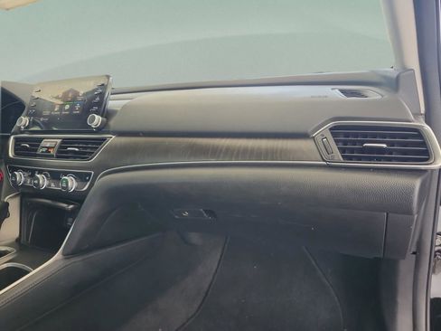 Used 2018 Honda Accord EX-L image 19