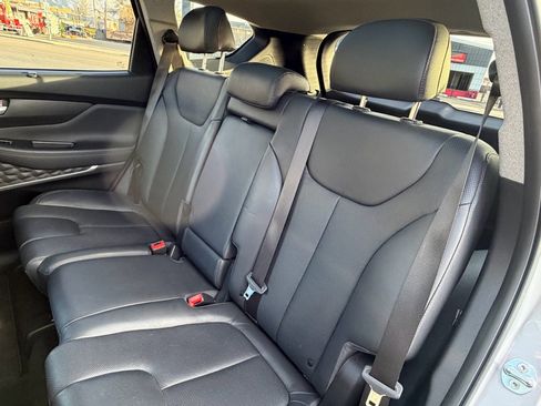 Used 2020 Hyundai Santa Fe SEL image 13