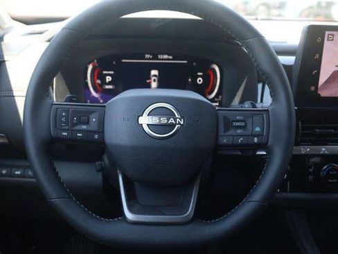New 2026 Nissan Pathfinder Platinum AWD/4WD image 8