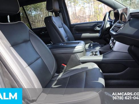 Used 2023 GMC Yukon SLT w/ SLT Premium Package AWD/4WD image 29