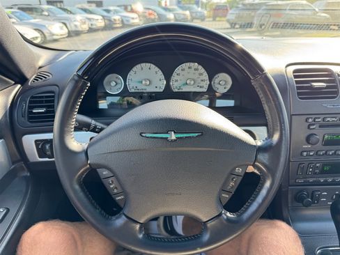 Used 2004 Ford Thunderbird RWD image 10