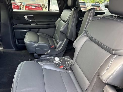New 2027 Ford Expedition Max Platinum w/ Stealth Performance Package AWD/4WD image 19