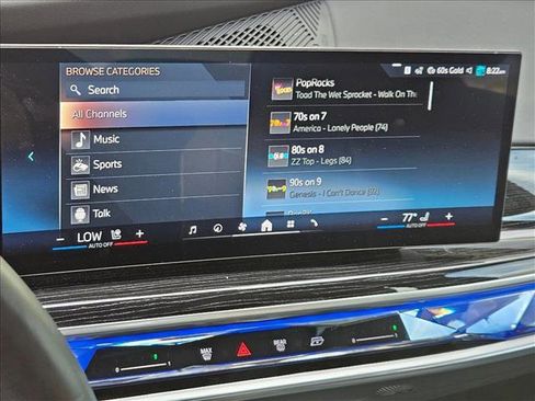 Used 2025 BMW 740i xDrive image 13