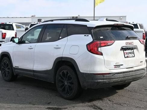 Used 2020 GMC Terrain SLE w/ Driver Convenience Package AWD/4WD image 6