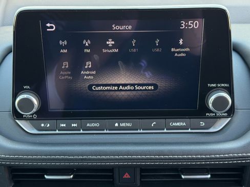 Used 2023 Nissan Rogue SV w/ SV Premium B Package FWD image 23