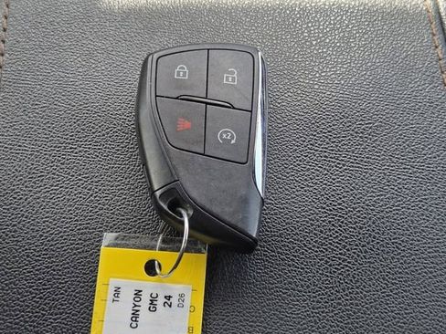 Used 2024 GMC Canyon AT4 w/ AT4 Premium Package image 23