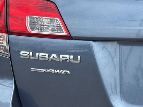 Used 2014 Subaru Outback 2.5i Premium AWD/4WD image 27