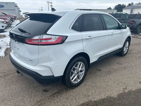 Used 2023 Ford Edge SEL w/ Convenience Package image 7