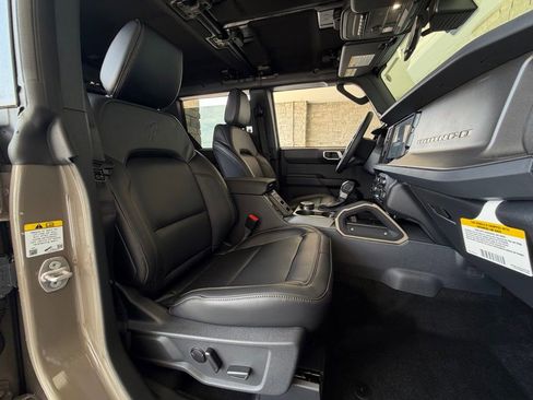 New 2026 Ford Bronco Badlands AWD/4WD image 62