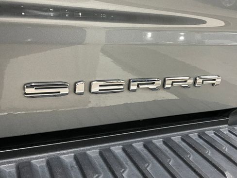 Used 2024 GMC Sierra 1500 Denali Ultimate AWD/4WD image 10