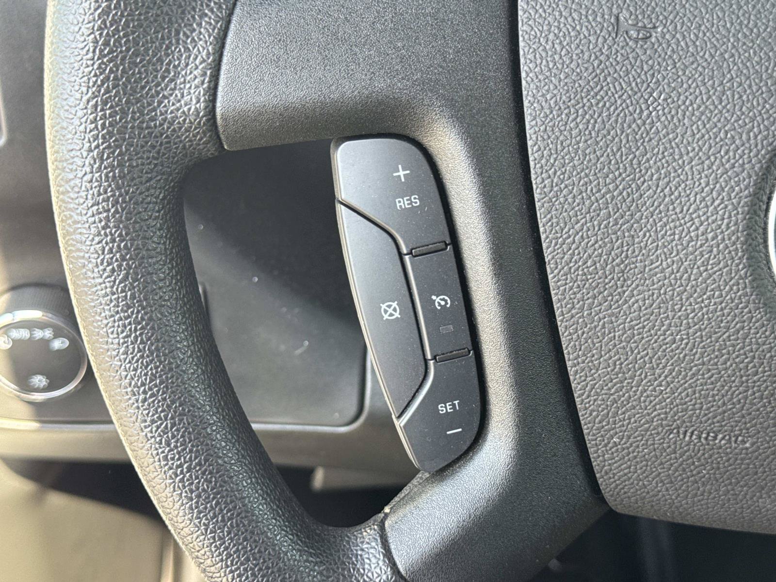 Used 2025 Chevrolet Express 2500 w/ Driver Convenience Package RWD image 11