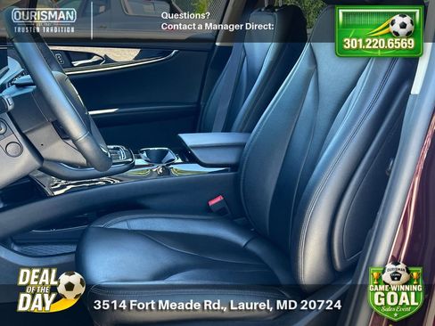 Used 2023 Lincoln Nautilus AWD w/ Premium Package image 6