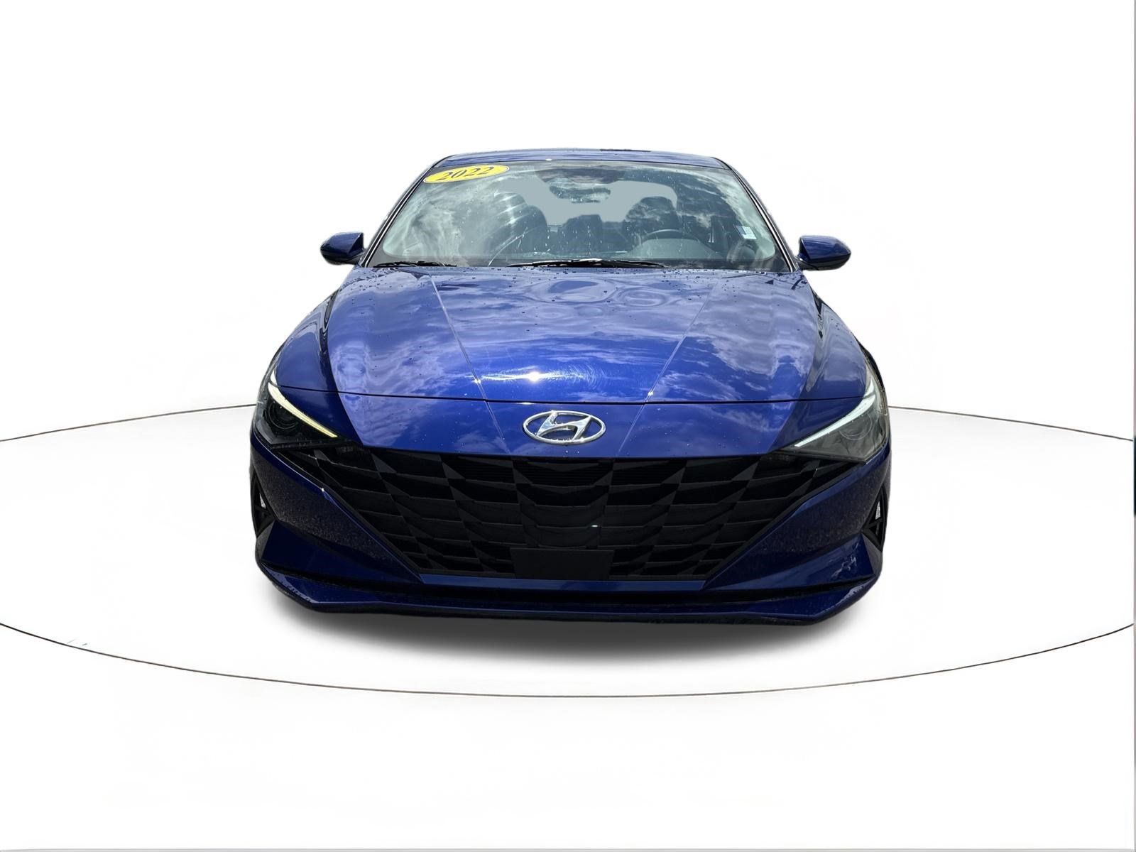 Used 2022 Hyundai Elantra SEL w/ Convenience Package FWD image 8