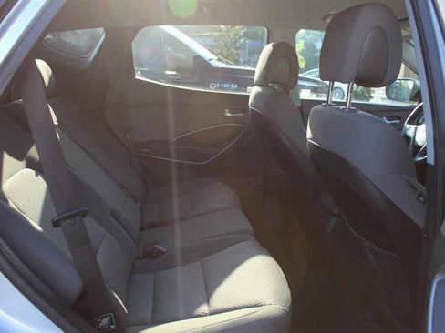 Used 2018 Hyundai Santa Fe Sport image 26