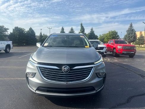 Used 2024 Buick Enclave Essence w/ Experience Buick Package AWD/4WD image 2