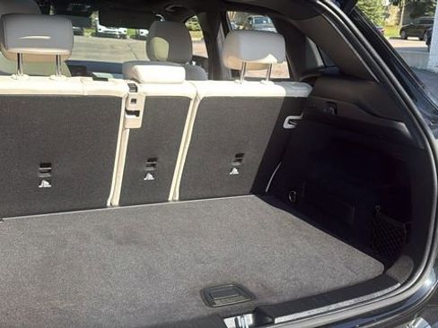 Certified 2025 Mercedes-Benz GLA 250 4MATIC image 21