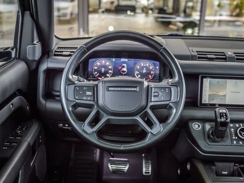 Used 2020 Land Rover Defender 110 X AWD/4WD image 28