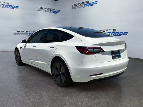 Used 2021 Tesla Model 3 Standard Range Plus RWD image 7