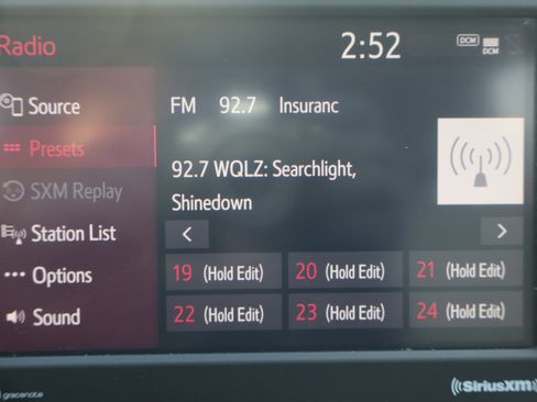 Used 2021 Toyota RAV4 LE image 19