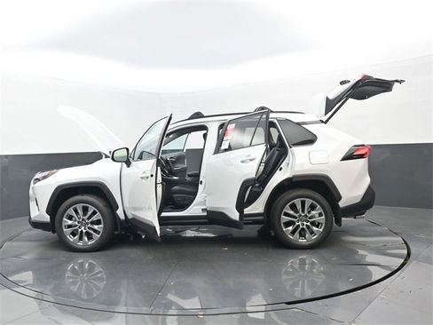 New 2025 Toyota RAV4 XLE Premium w/ Weather Package image 33